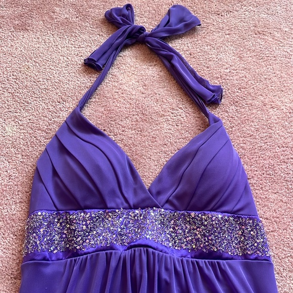 Purple Women’s Dress Backless with Sequins Flowy Size M - Picture 2 of 8